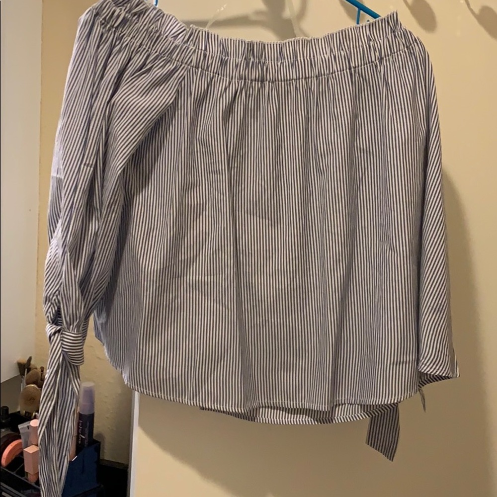 American eagle top